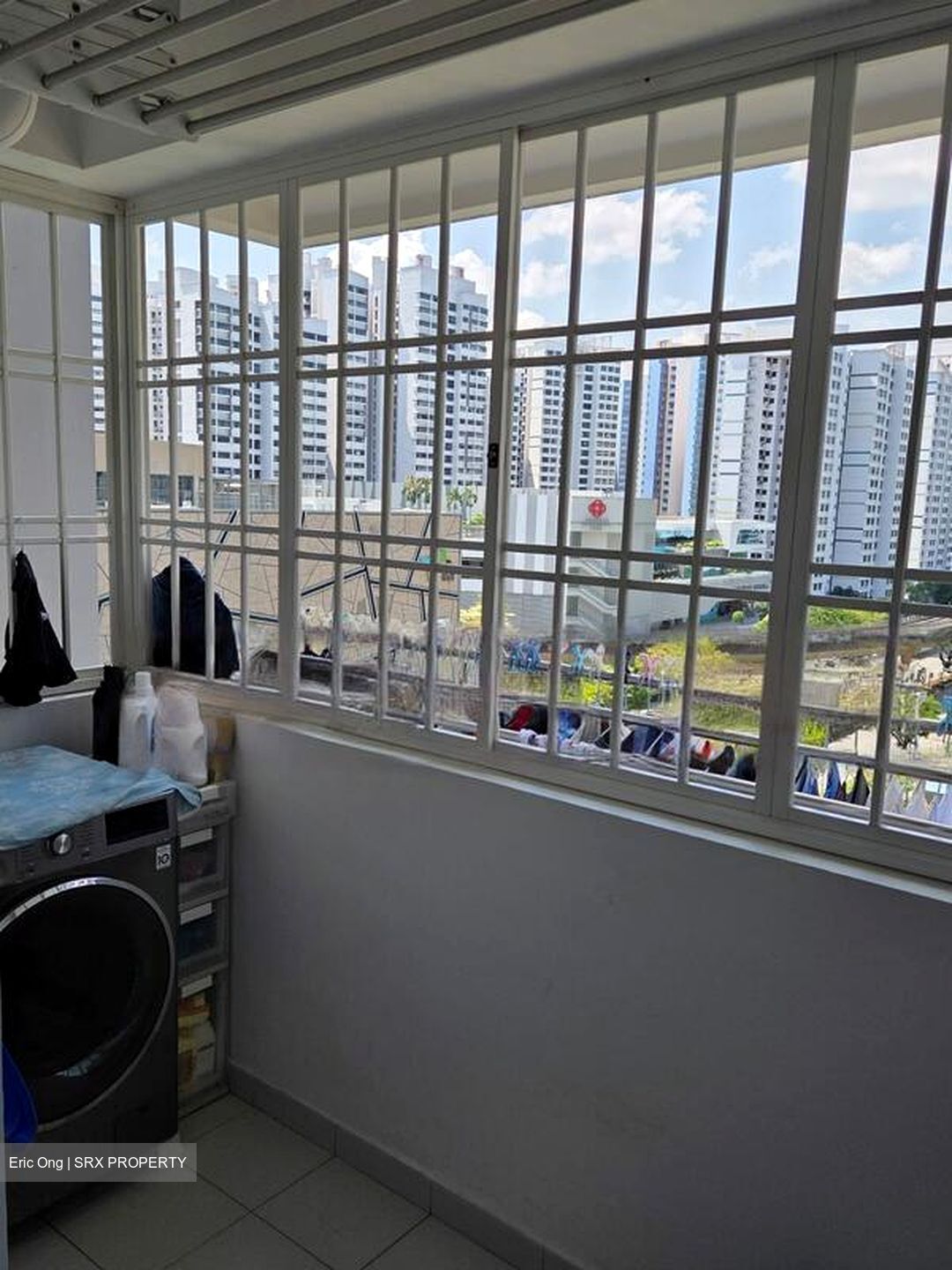 Blk 410A Coral Spring (Sengkang), HDB 4 Rooms #571785441